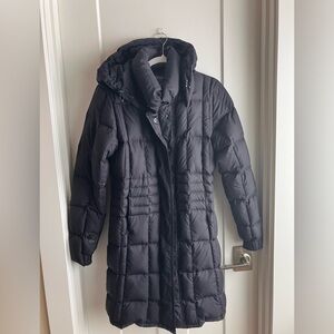 Spiewak Women’s Black Puffer Coat with Hood